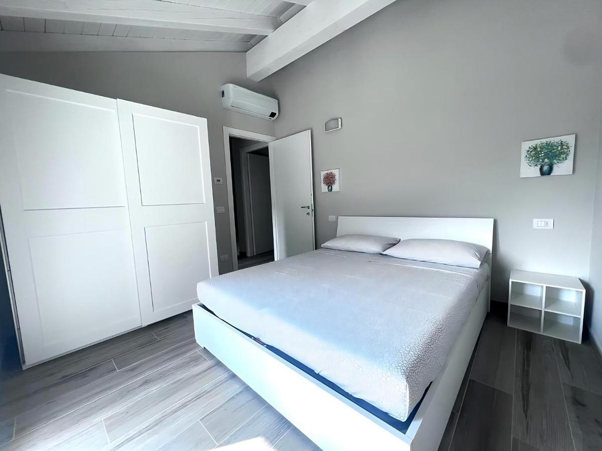 Villa Claudia With Private Pool コーリコ エクステリア 写真